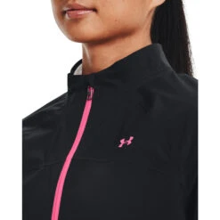 Under Armour Ladies Stormproof 2.0 Waterproof Golf Jacket 1371590 8 Under Armour Ladies Stormproof 2.0 Waterproof Golf Jacket 1371590 -FootJ Golf Shop 1371590 001 COLLAR