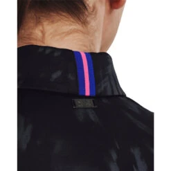 Under Armour Ladies Zinger Blur Golf Shirt 1373638 -FootJ Golf Shop 1373638 002 BCKDET