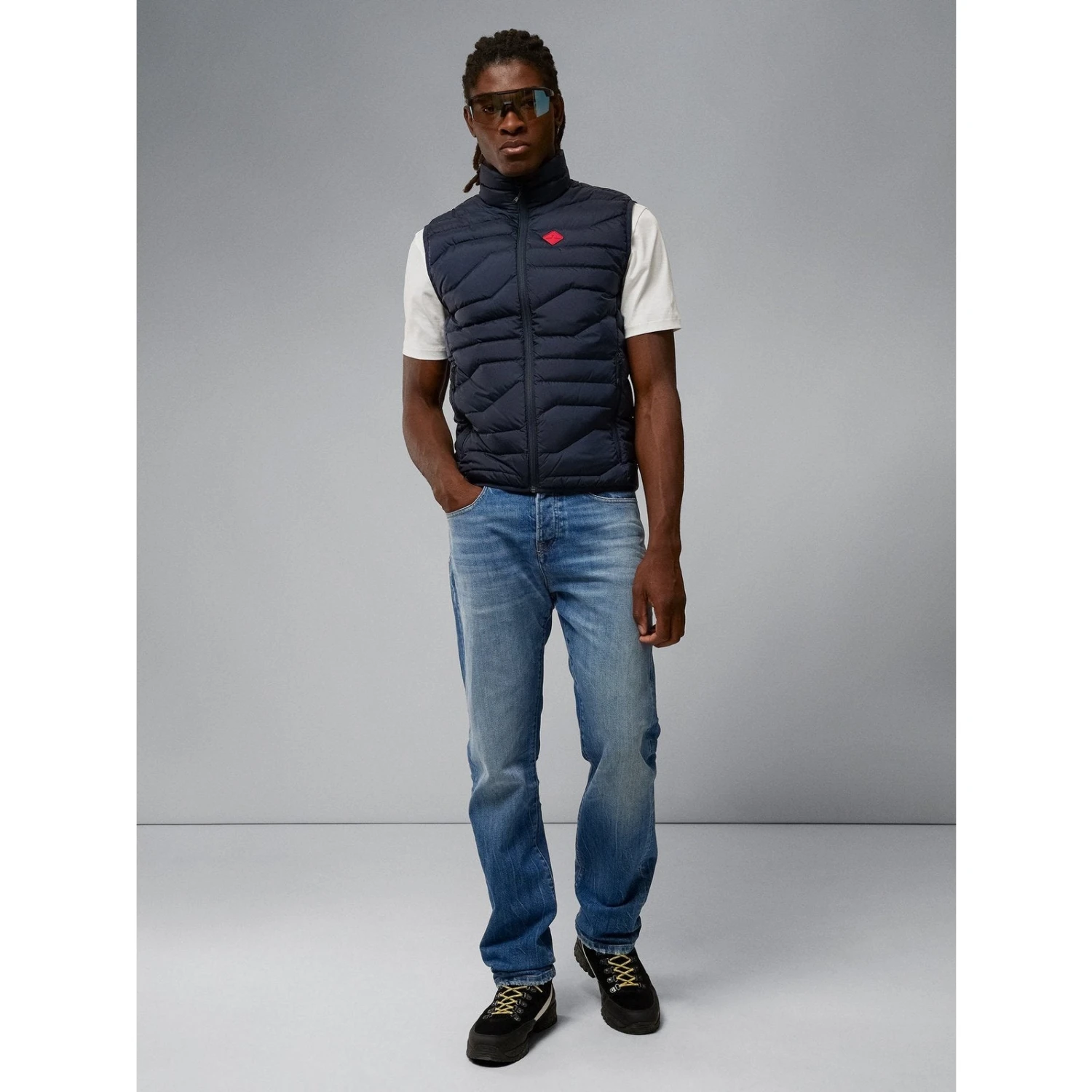 J.Lindeberg Cliff Light Down Golf Vest AMOW06707 3 J.Lindeberg Cliff Light Down Golf Vest AMOW06707 - Image 3